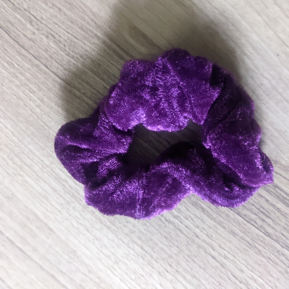 Purple and Blue Scrunchie set? - Picture 6 of 7